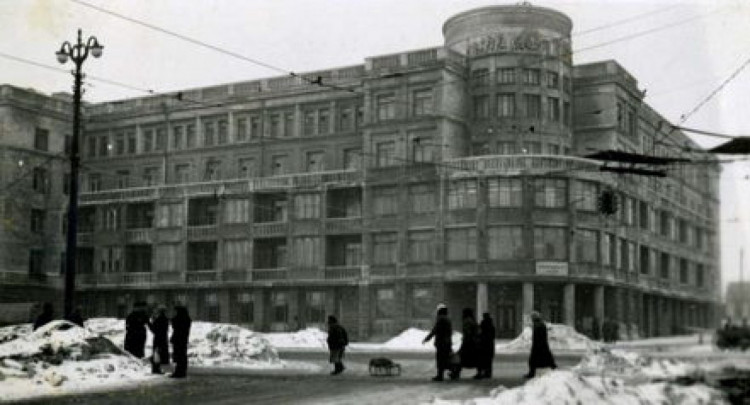 Німецьке гестапо в готелі Донбас Палас 1941 рік