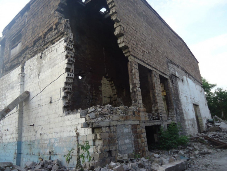 развалины завода "Спектр", Алчевск